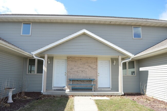 Building Photo - 1123 Union Rd