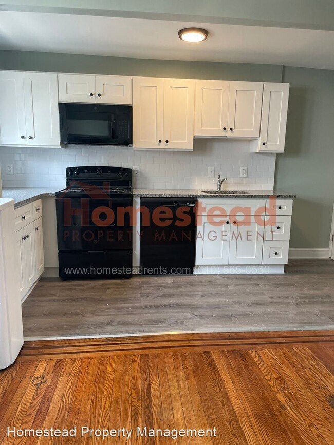 Foto del edificio - 3 br, 1 bath House - 7145 Greenwood Ave