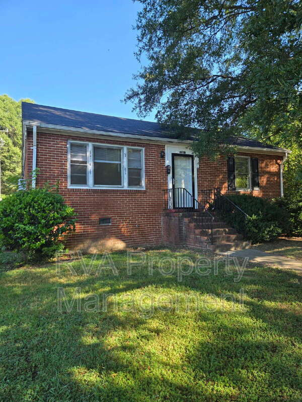 Building Photo - 3081 Maury St