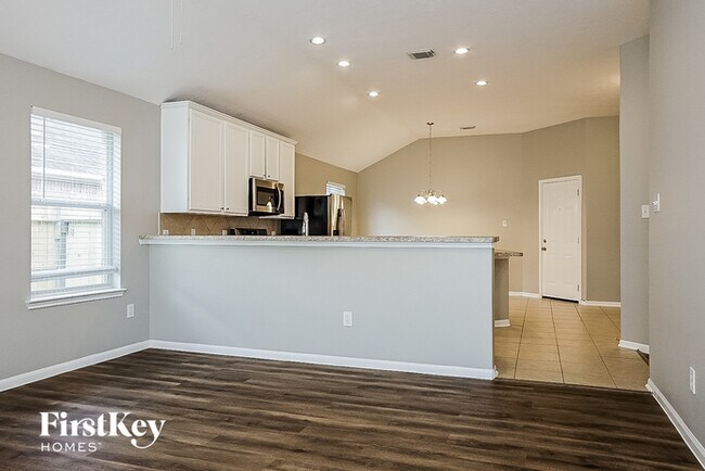 Foto del edificio - 6807 Blake Ct