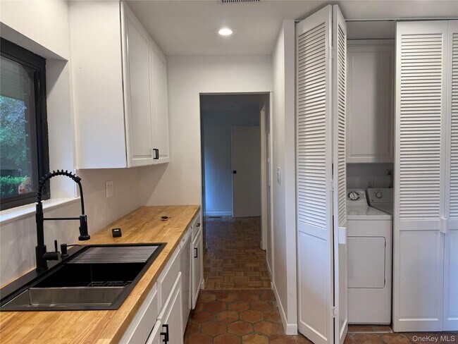 Foto del edificio - 15 Old Field