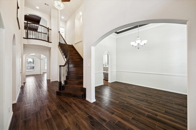 Building Photo - 5015 Blackwater Ln