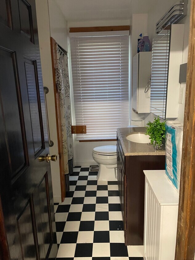 Foto principal - 1011 Brown St