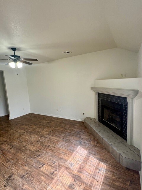 Foto del edificio - 4057 W Spring House Dr