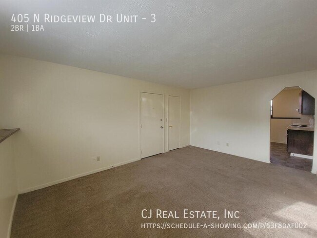 Building Photo - 405 N Ridgeview Dr