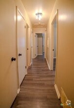 Building Photo - 506 Goodnight Dr