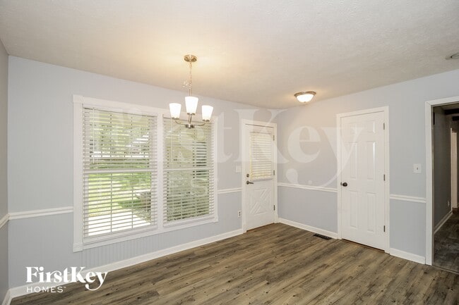 Foto del edificio - 30 Roving Hills Cir SE