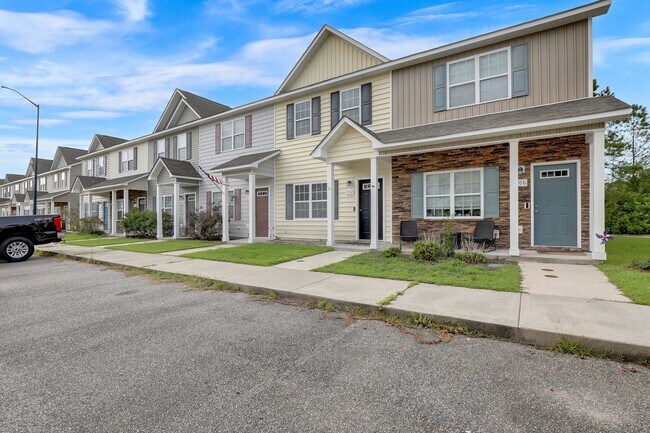 Foto del edificio - 502 Oyster Rock Ln