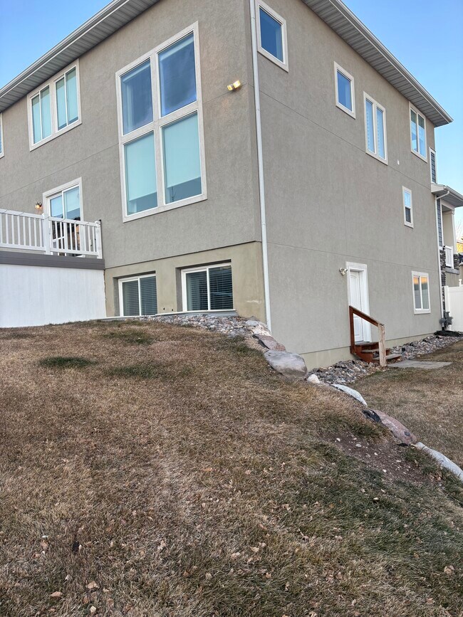 Building Photo - 4149 N 900 W