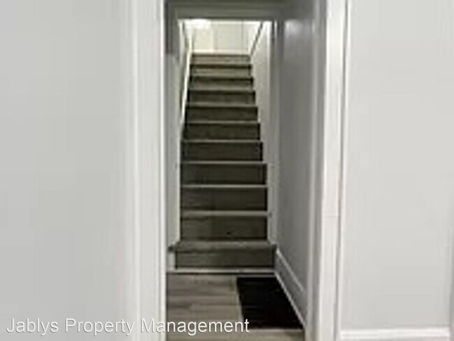 Building Photo - 3 br, 1 bath House - 10 Ringwood Ways