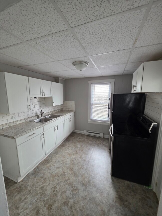 Foto del edificio - 230 Cleveland Ave