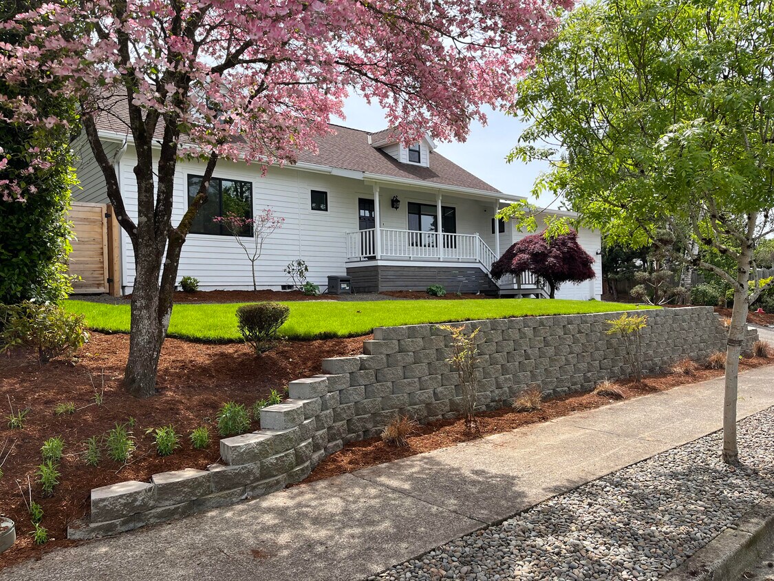 8514 SW Dakota Dr, Tualatin, OR 97062 House Rental in Tualatin, OR