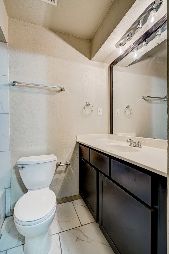 Oasis Apartments at Paseo Apartments in Oklahoma City, OK