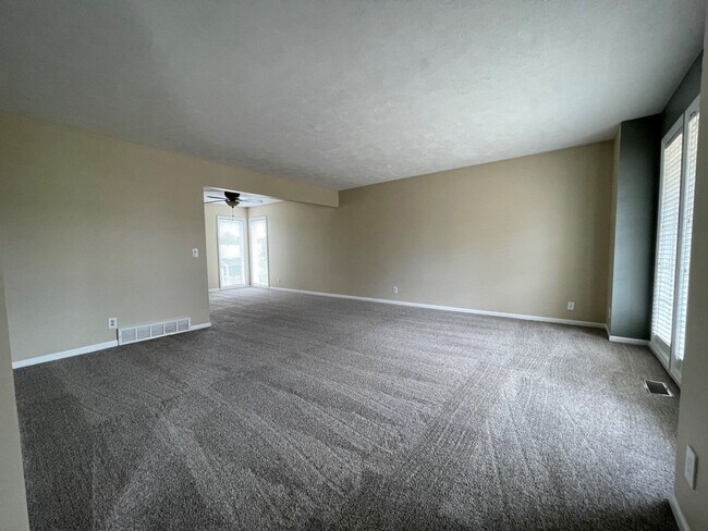 Foto del edificio - Home For Rent Bellevue!
