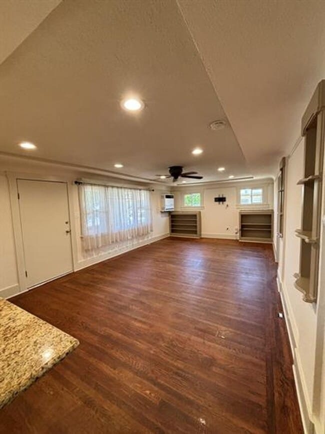 Building Photo - Nice Updated Home for Rent