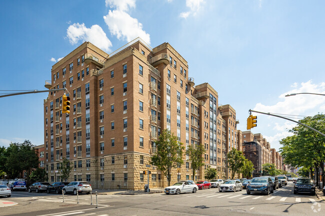 Building Photo - Madison Park Apartments