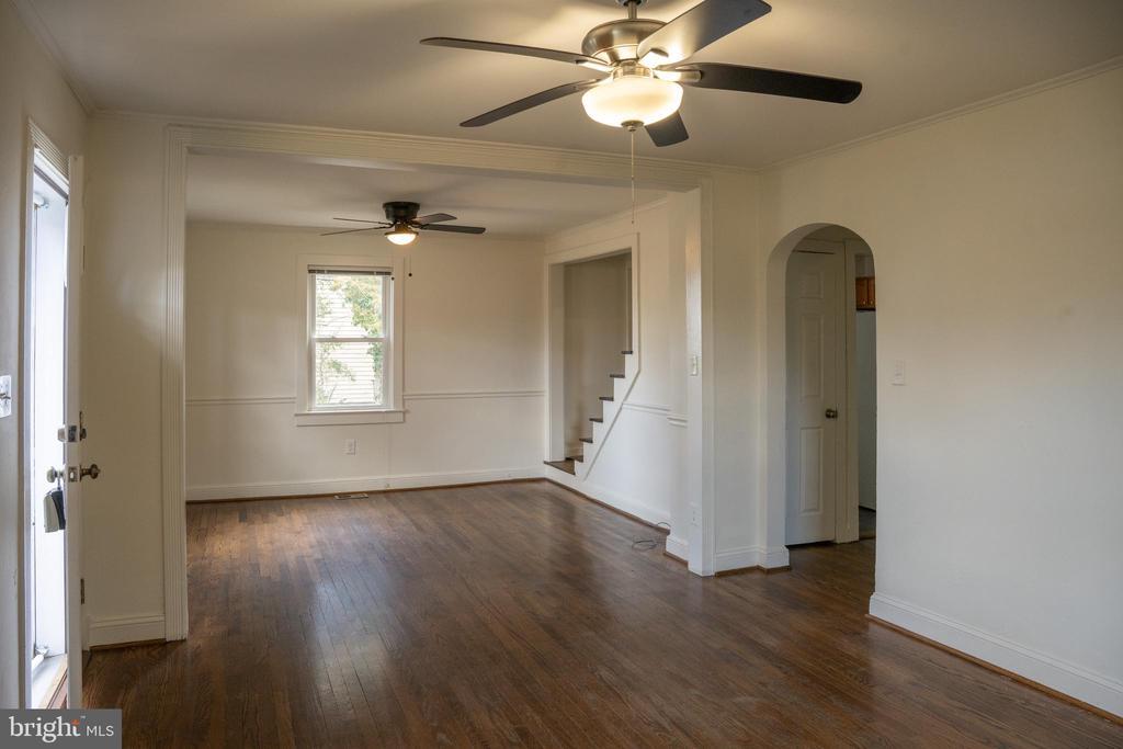 Primary Photo - 3401 Groveton St