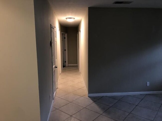 Foto del edificio - Upgraded 3 Bed/2 Bath in Cedar Hills!