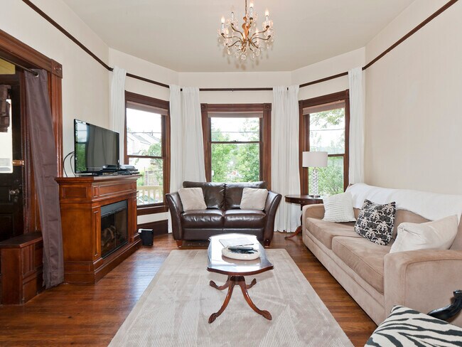 Foto del edificio - 1914 NW 24th Pl