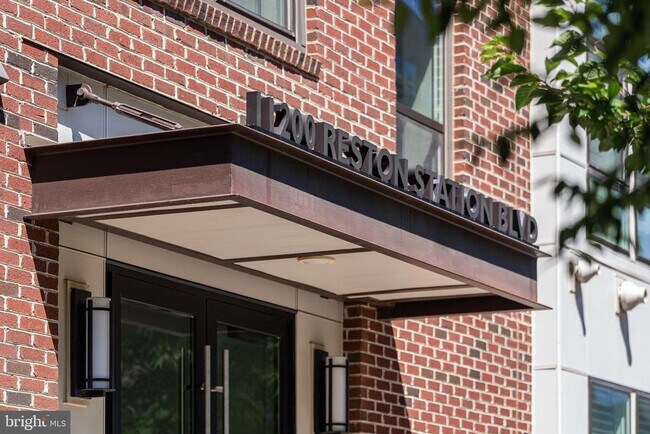 Foto del edificio - 11200 Reston Station Blvd