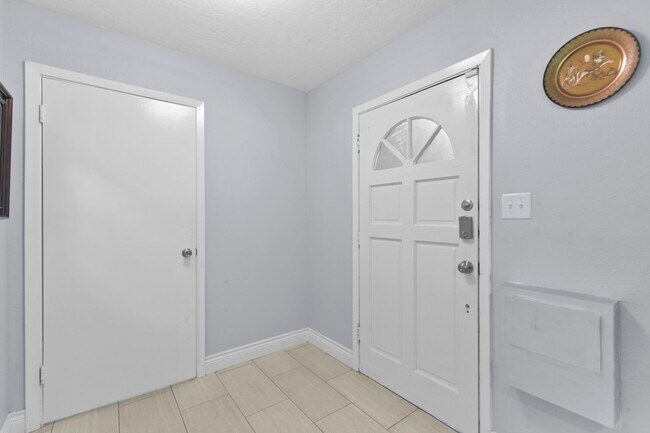 Foto del edificio - 3123 Deal St