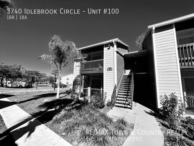 Foto del edificio - 3740 Idlebrook Cir