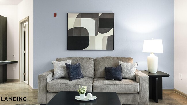 Building Photo - 10051 Perimeter Station Dr