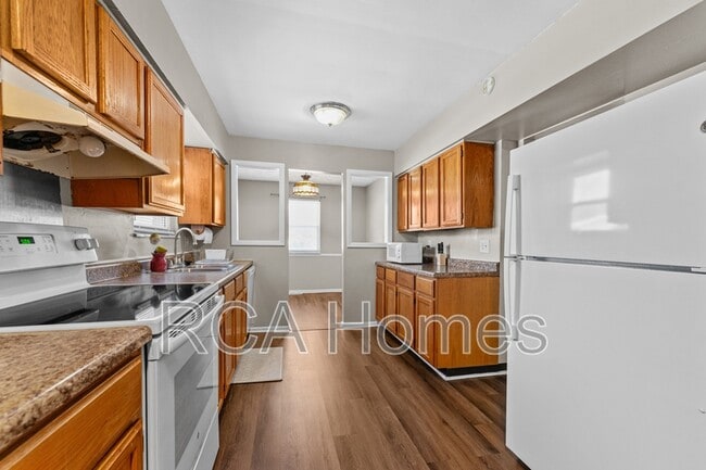 Building Photo - 3314 Vincz Dr