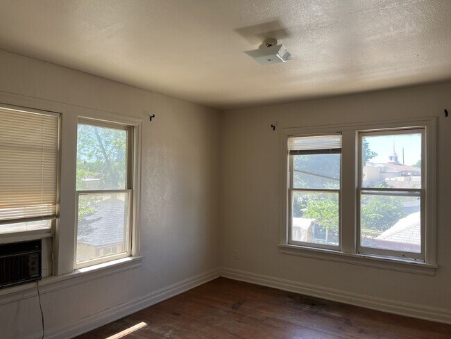 Foto del edificio - Charming 2-Bedroom unit in Prime Oklahoma ...