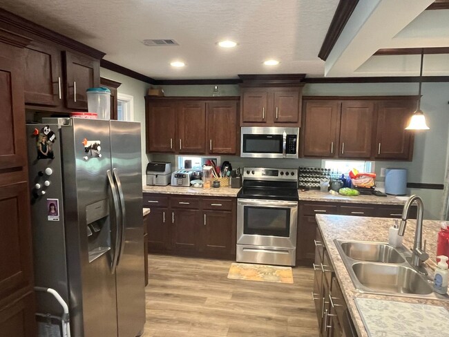 Foto del edificio - 3 Bedroom Single Family Home in Fairmount