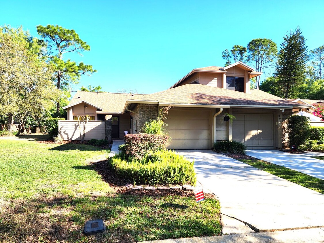 Primary Photo - Single-Story Townhome with Garage/Driveway...