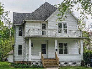Building Photo - 360 Augusta Ave