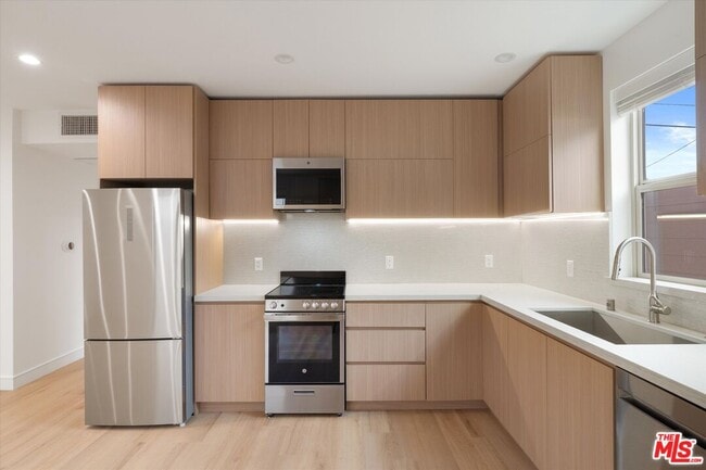Foto del edificio - 5532 Sunnyslope Ave