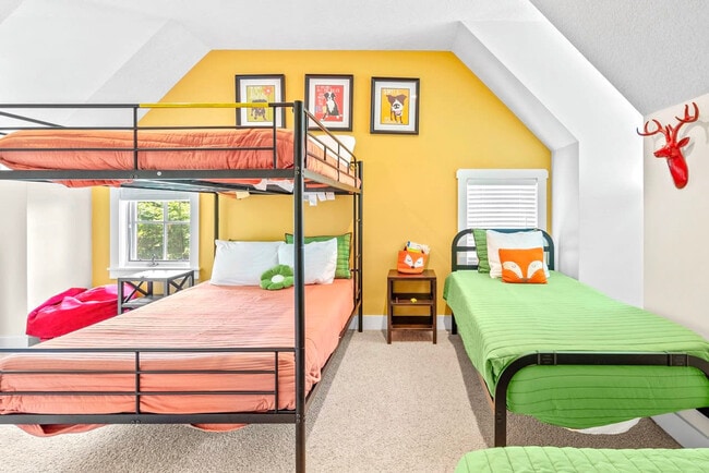 Building Photo - 95 Breakaway Trail S