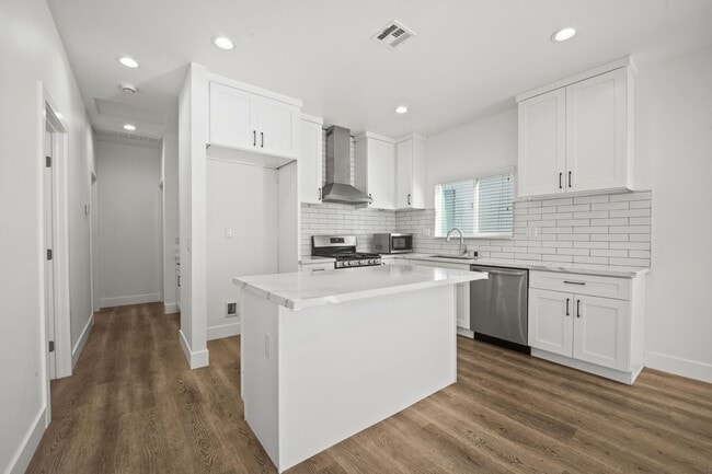 Photo - Showing Times: Every Tuesdays & Every Thursdays 4:00PM - 5:00PM House