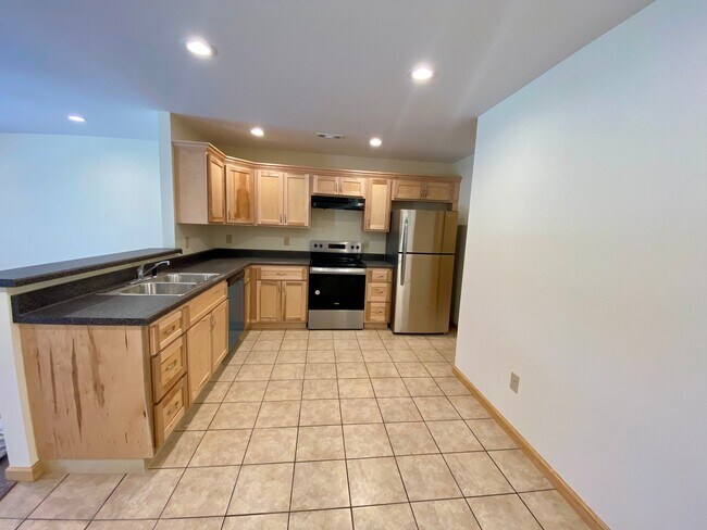 Foto del edificio - 814 S Spring St