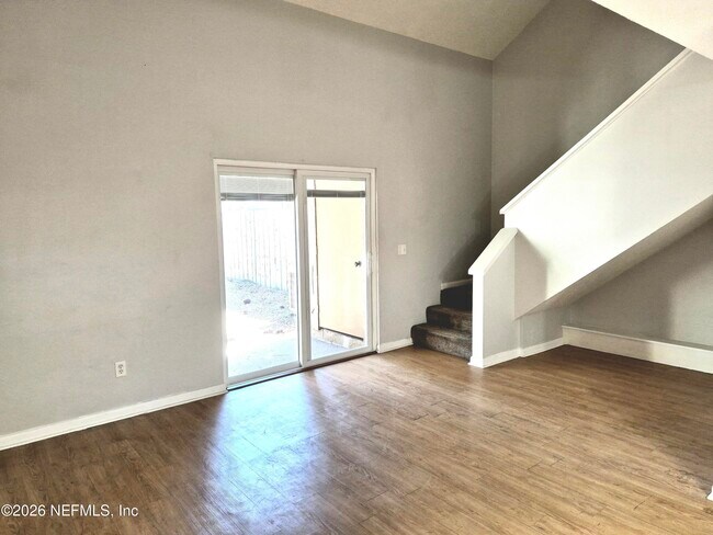 Foto del edificio - 8473 Pineverde Ln