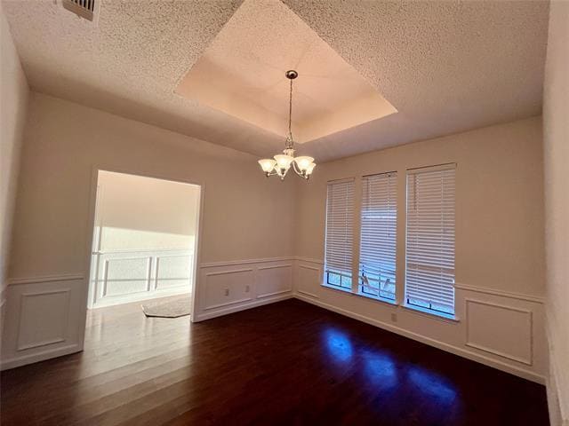 Building Photo - 5106 Red River Dr