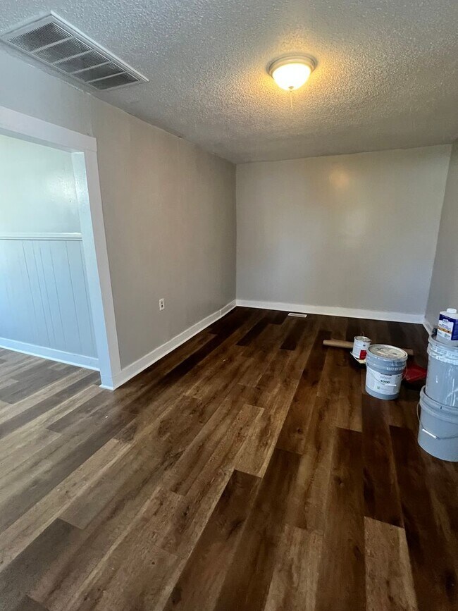 Building Photo - Coming Soon