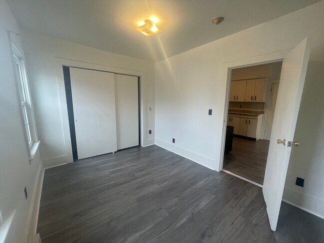 Foto del edificio - 12-14 E Hoosac Street