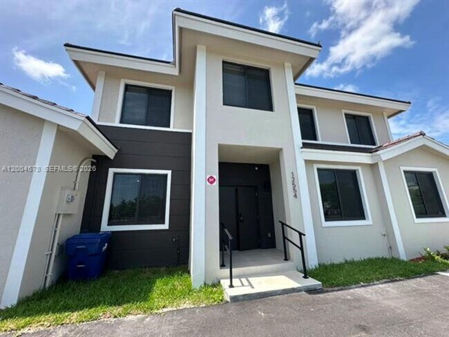 Foto del edificio - 12554 SW 194th St