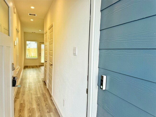 Building Photo - 2814 Lisburn Ter Ln