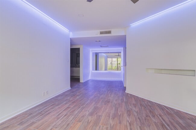 Building Photo - 2829 Timmons Ln