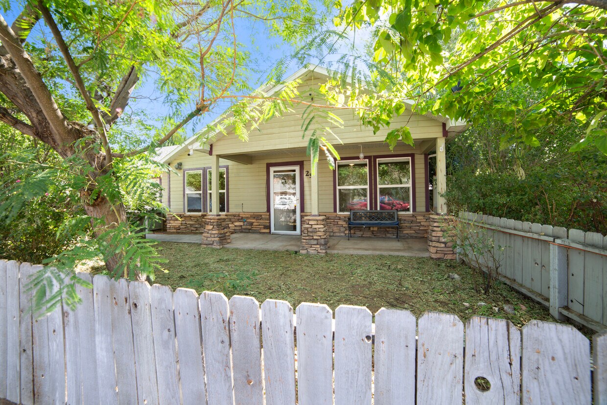 Primary Photo - 297 Riversands Dr