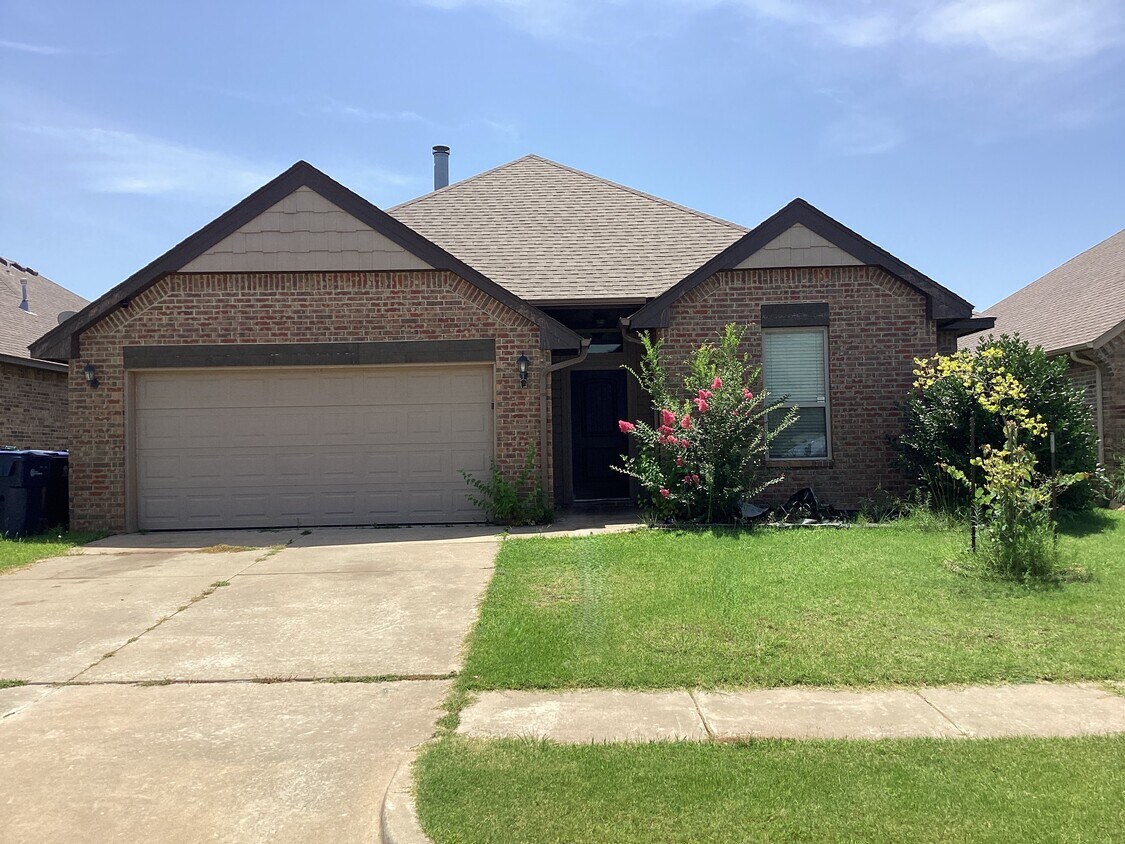 Primary Photo - 8308 NW 139th Terrace