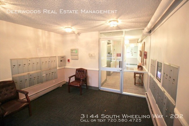 Building Photo - 3144 S Wheeling Way