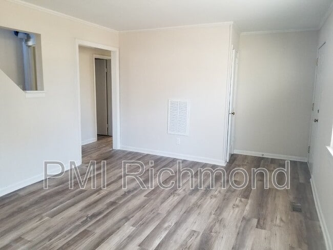 Building Photo - 1213 Keswick Ln