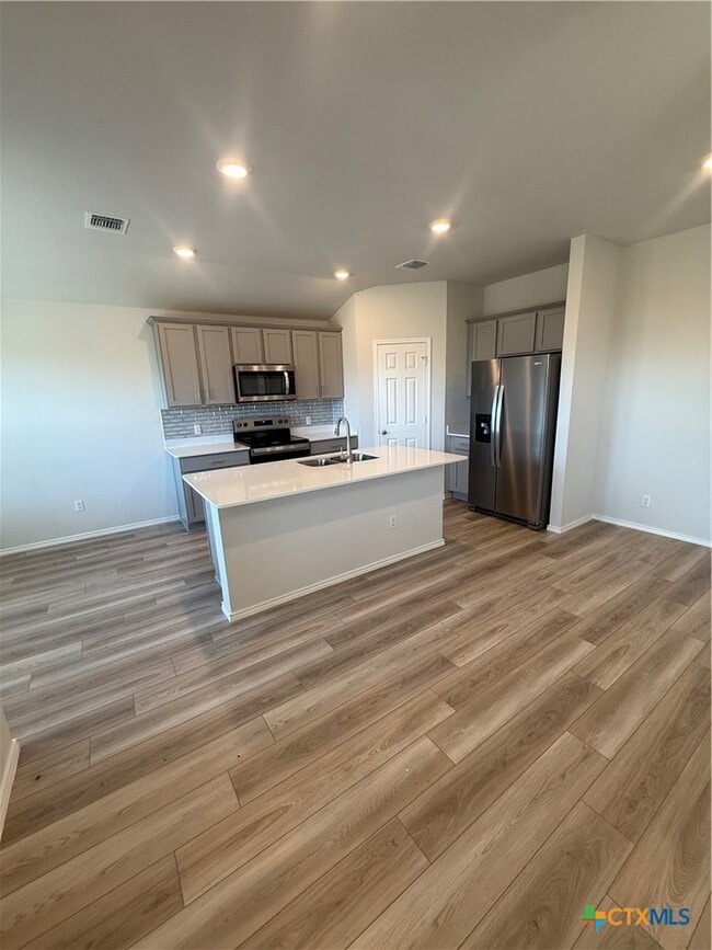 Building Photo - 7208 Veronica Ct