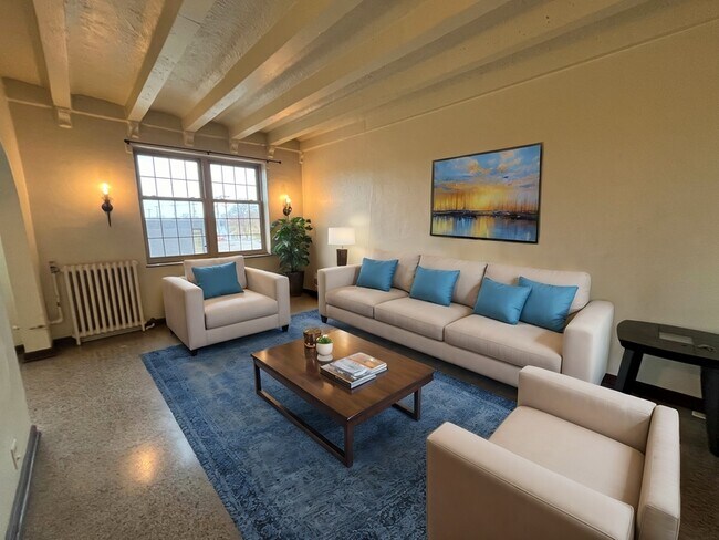 Foto del edificio - 425 S Monroe Ave