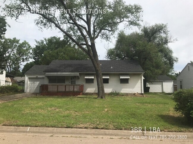 Building Photo - *HILLSDALE NEIGHBORHOOD* 5426 SW 13th St- ...